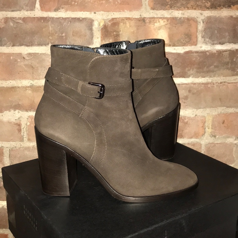 NWT Never worn Barney’s New York suede booties